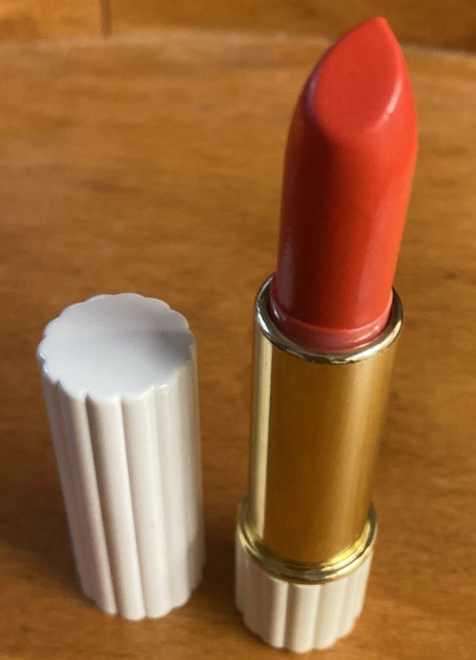 Estee Lauder All Day Lipstick WILD CORAL Full Size White Ribbed Tube NOS